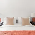 Stylish 2Br 1Bath Soho Nest